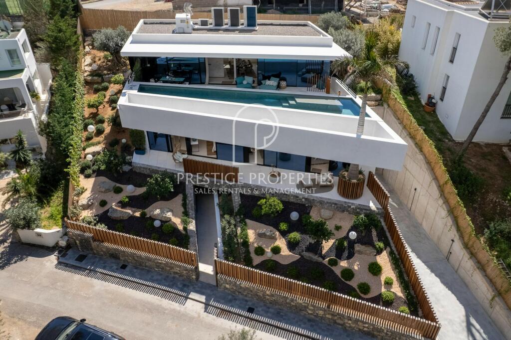 Main image of property: Balearic Islands, Ibiza, Santa Eulària Des Riu