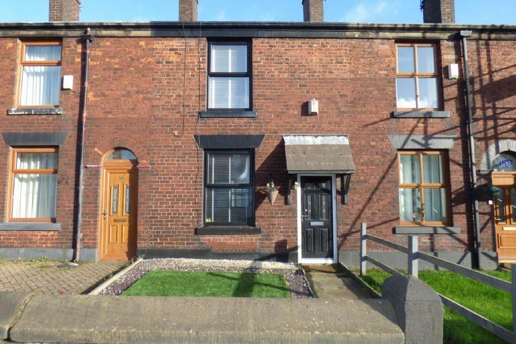 2 bedroom terraced house for sale in Tottington Road, Bury, BL8