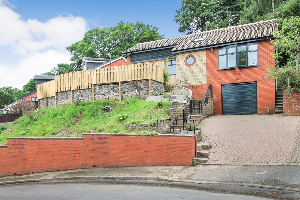 3 bedroom detached bungalow for sale in Heatherside Road, Ramsbottom, BL0