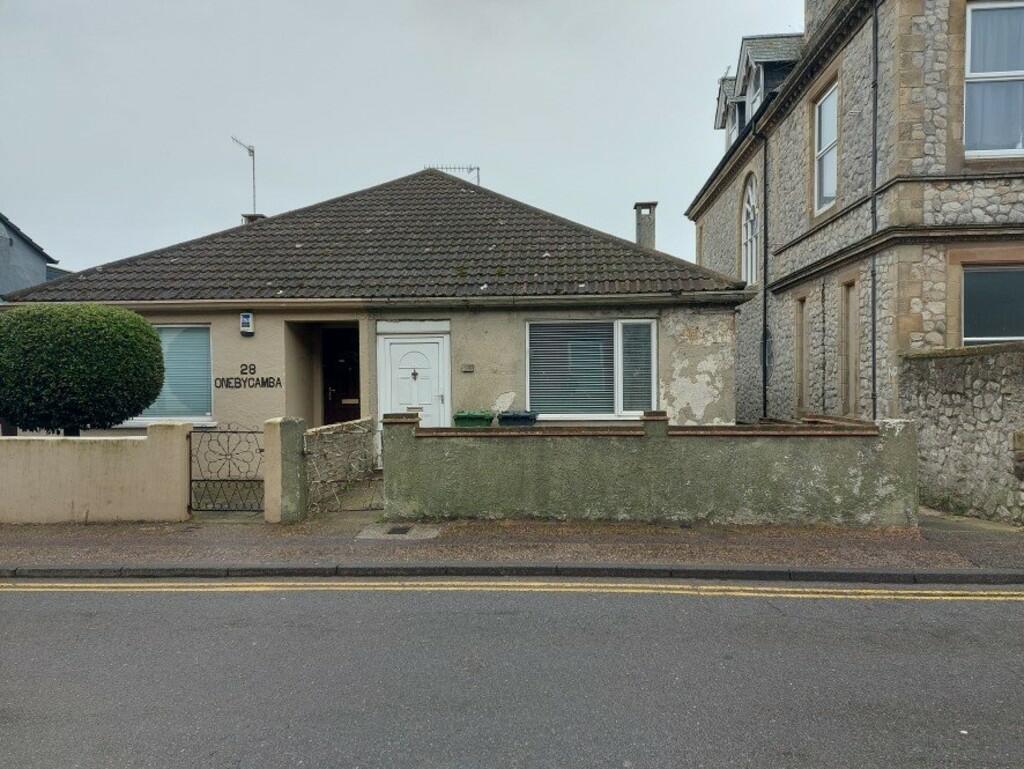 2 bedroom semidetached bungalow for sale in High Street, Gorleston, NR31