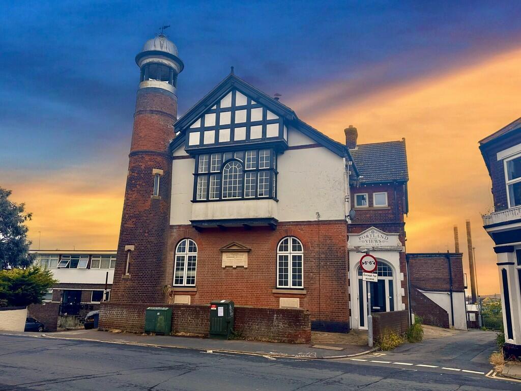 Main image of property: High Street, Gorleston