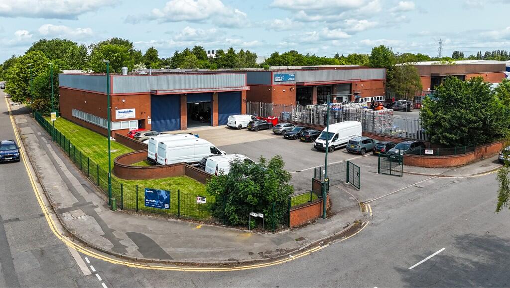 Main image of property: 1 Finch Close, Lenton Lane, NG7 2NN