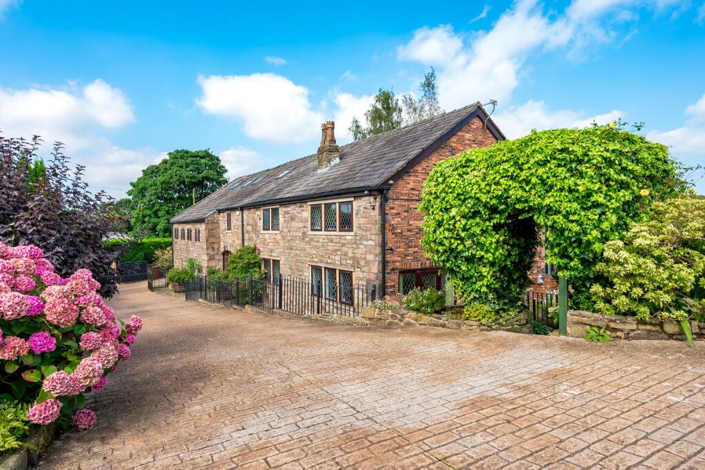 Main image of property: Davenport Farm, Arthur Lane, Ainsworth, BL2