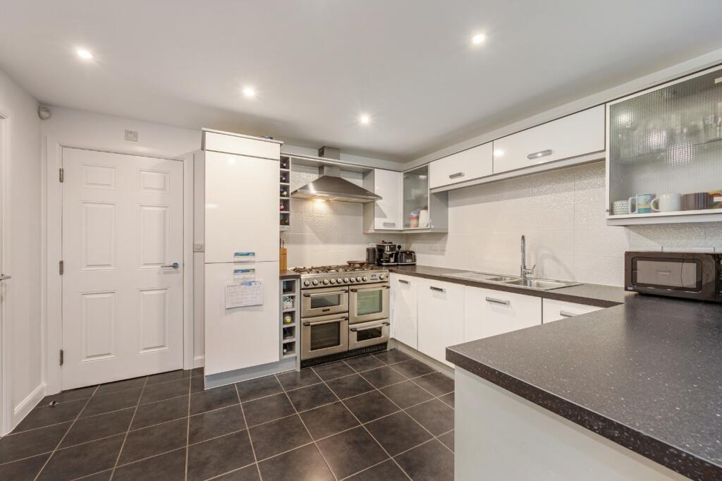 Additional property image - Temple Road, Bolton, Lancashire, BL1