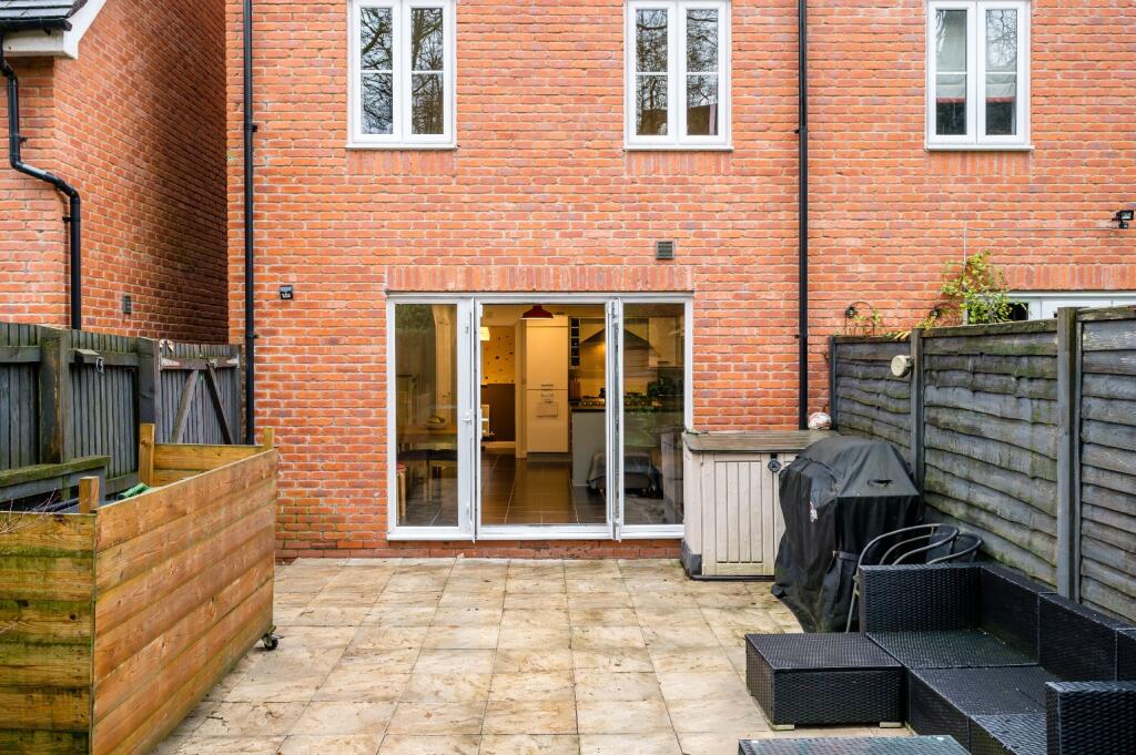 Additional property image - Temple Road, Bolton, Lancashire, BL1