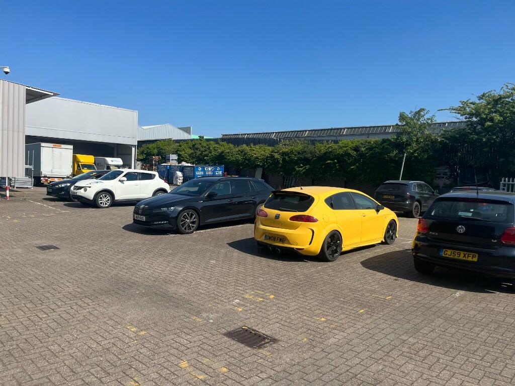 Additional property image - Central Road, Harlow, Essex, CM20