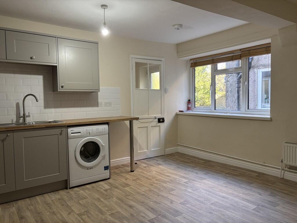 Additional image 3 of Commercial Road, Shepton Mallet