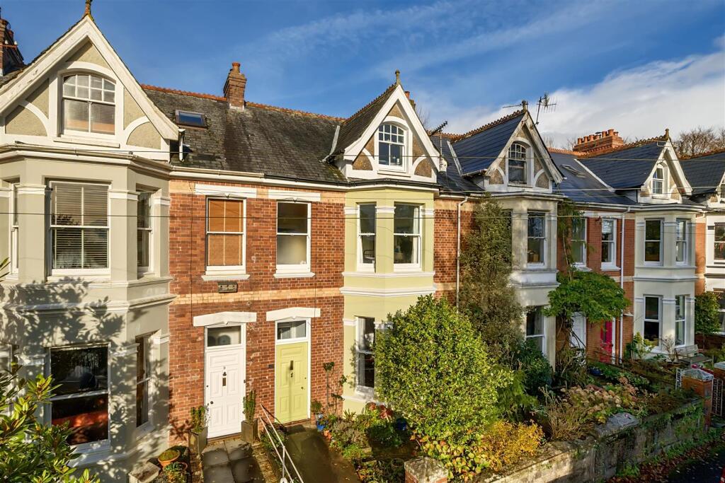 Main image of property: Willowby Park, Yelverton