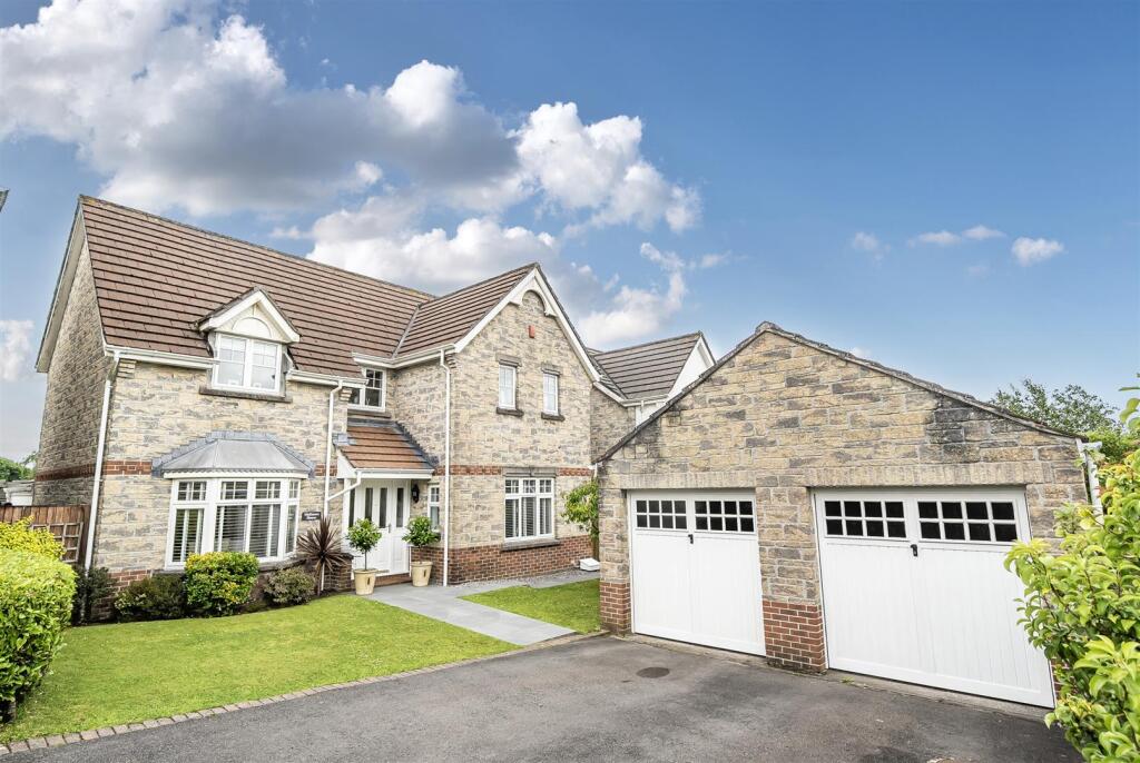Main image of property: Morley Drive, Crapstone