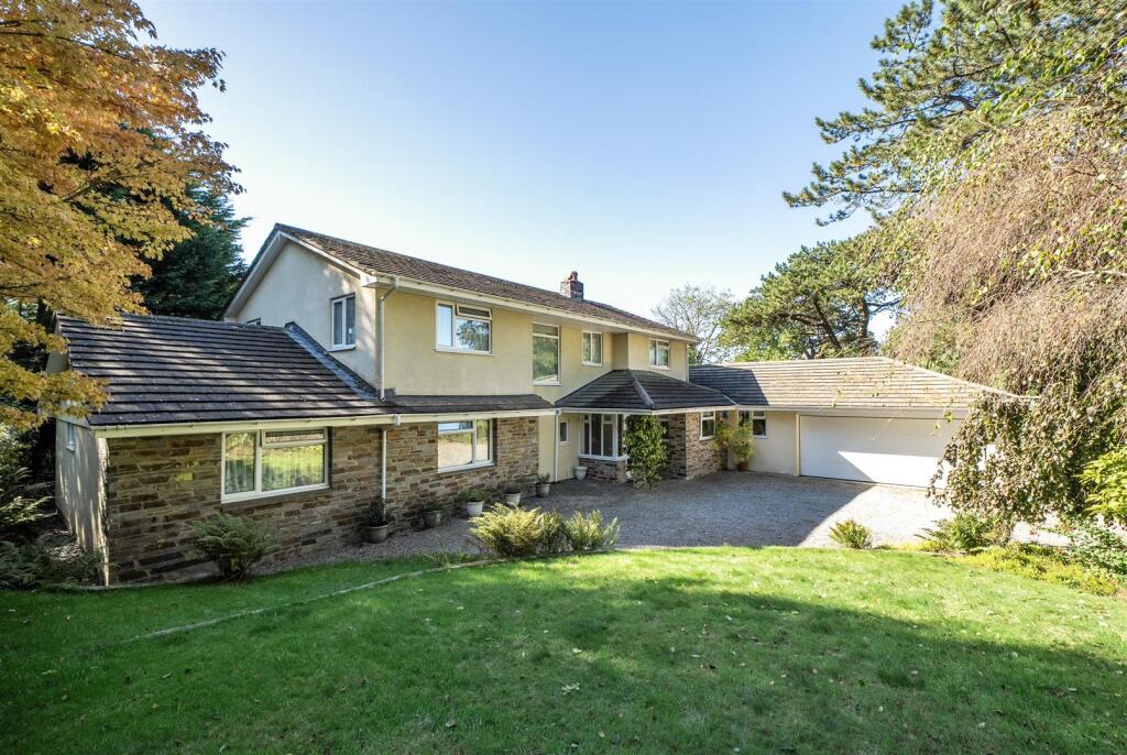 Main image of property: Golf Links Road, Yelverton