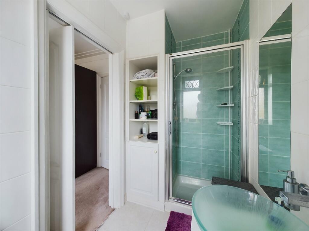 Additional property image - George V Avenue, Worthing, BN11