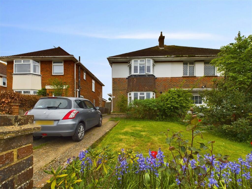3 bedroom semidetached house for sale in Palatine Road, Goringbysea