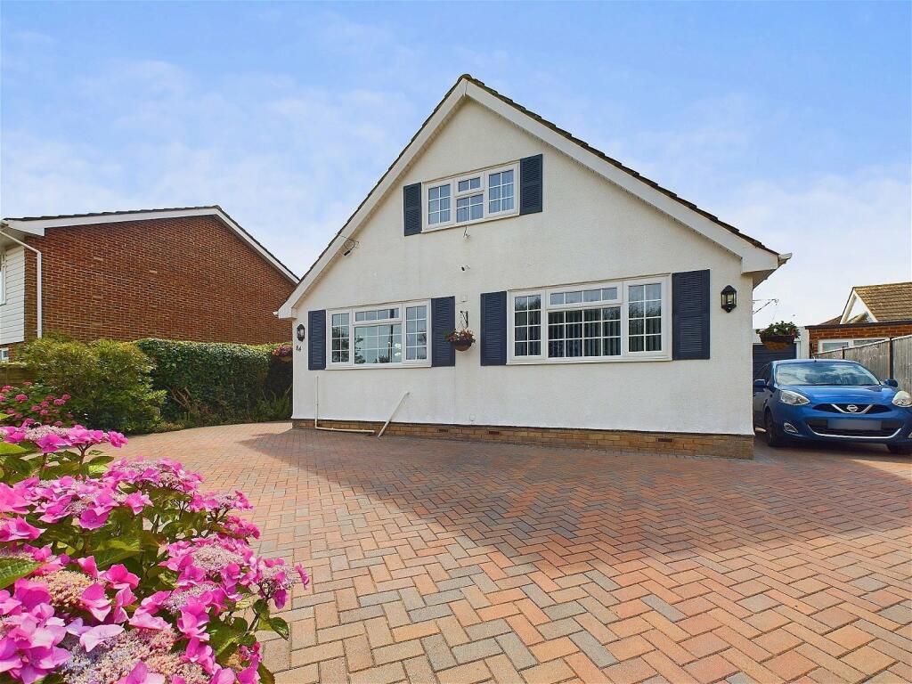 4 bedroom chalet for sale in Sea Lane, Ferring, Worthing, BN12