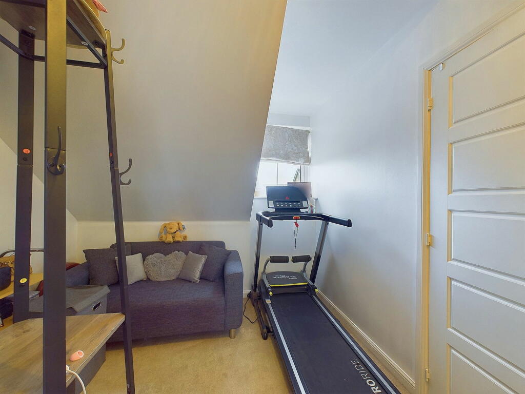 Additional property image - Overton Road, Worthing, BN13