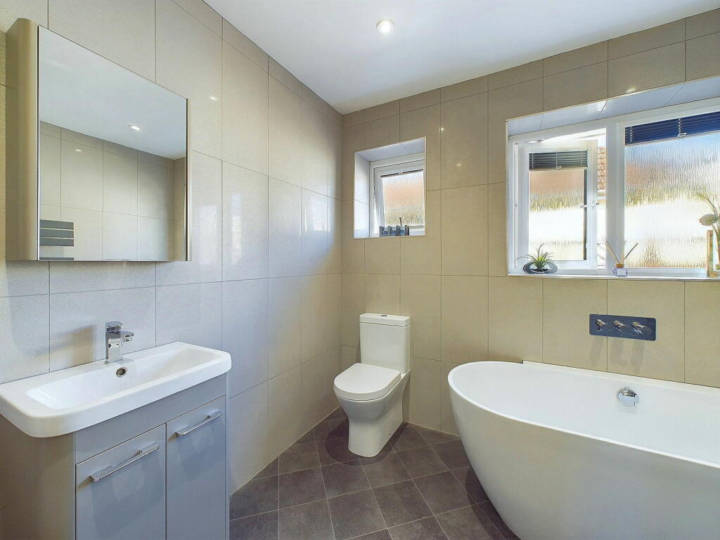 Additional property image - Ringmer Road, Worthing, BN13