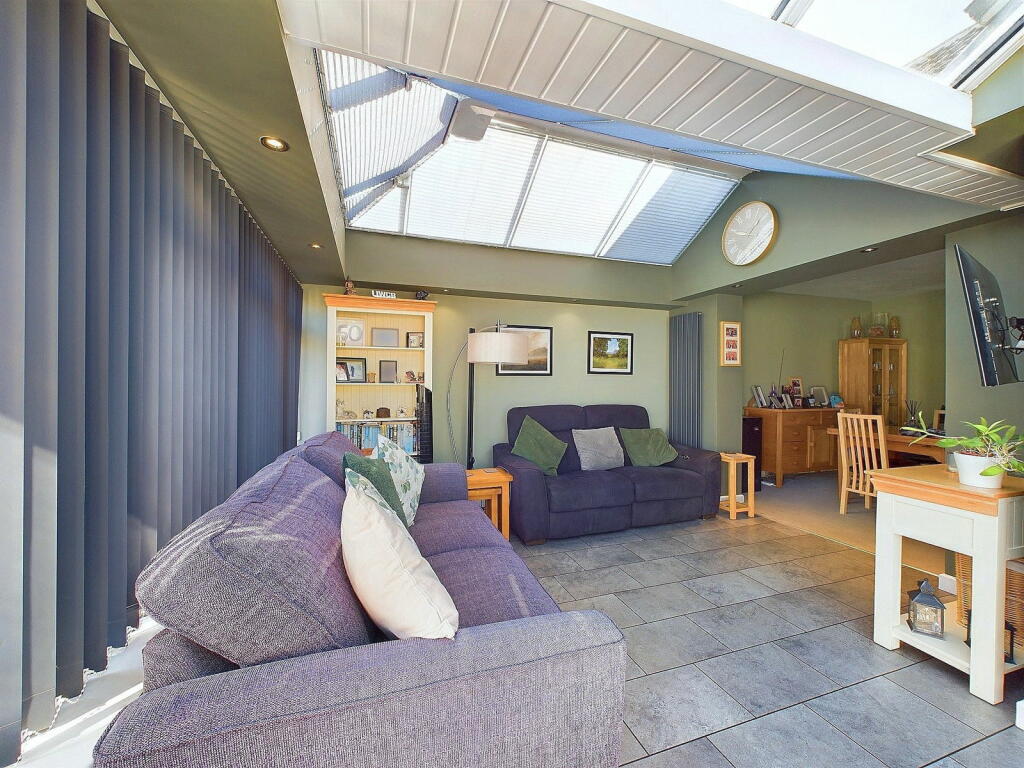 Additional property image - Ringmer Road, Worthing, BN13
