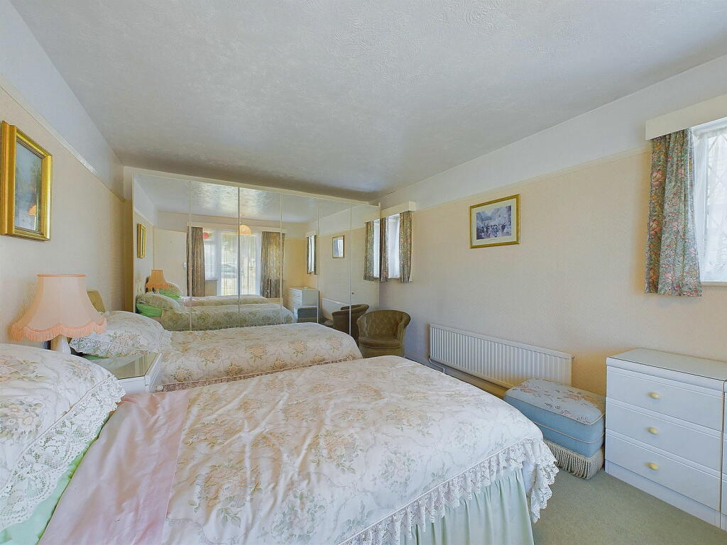 Additional property image - Bury Drive, Goring-by-Sea, Worthing, BN12