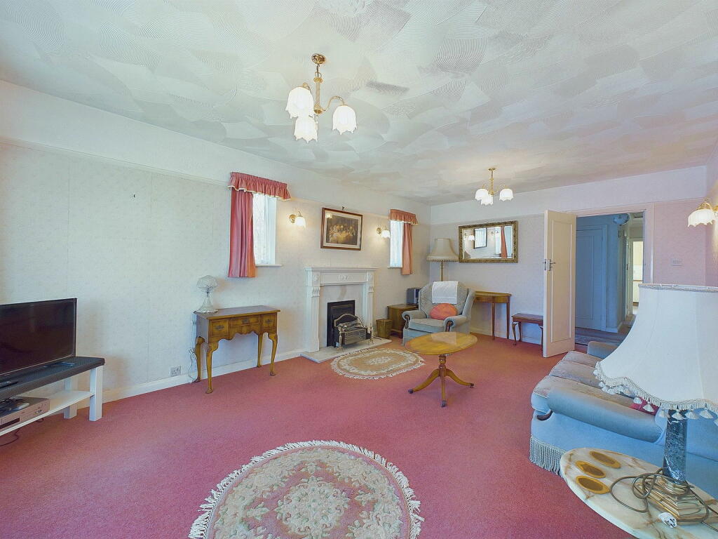 Additional property image - Bury Drive, Goring-by-Sea, Worthing, BN12