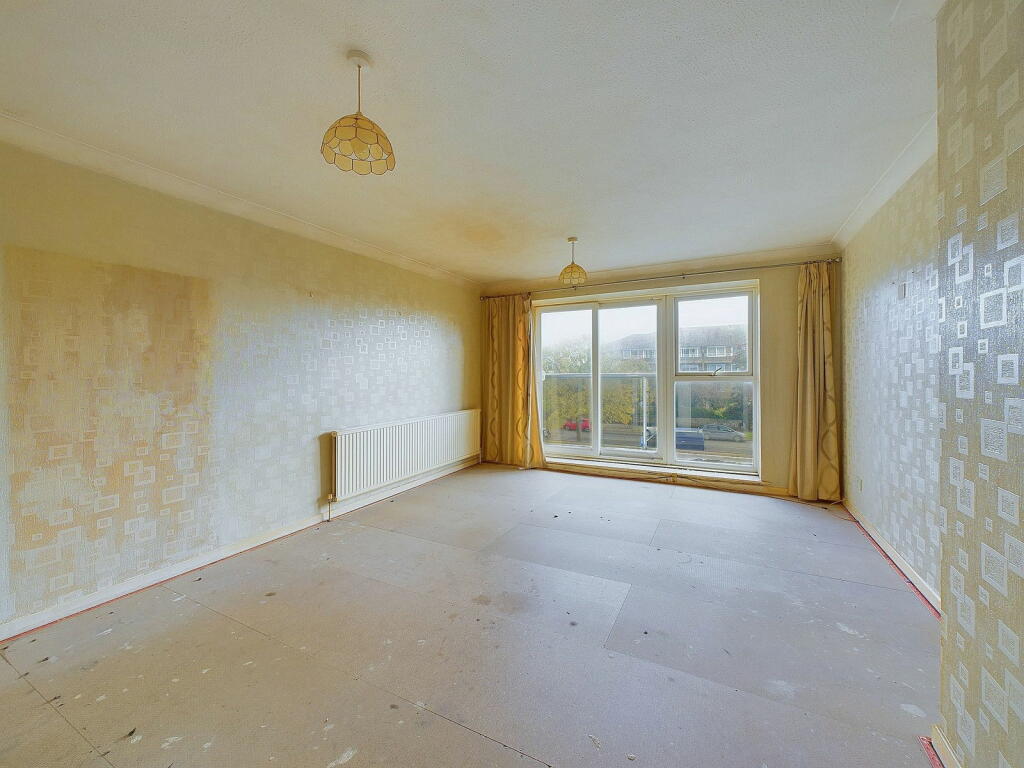 Additional property image - Cardinal Court, Grand Avenue, Worthing, BN11