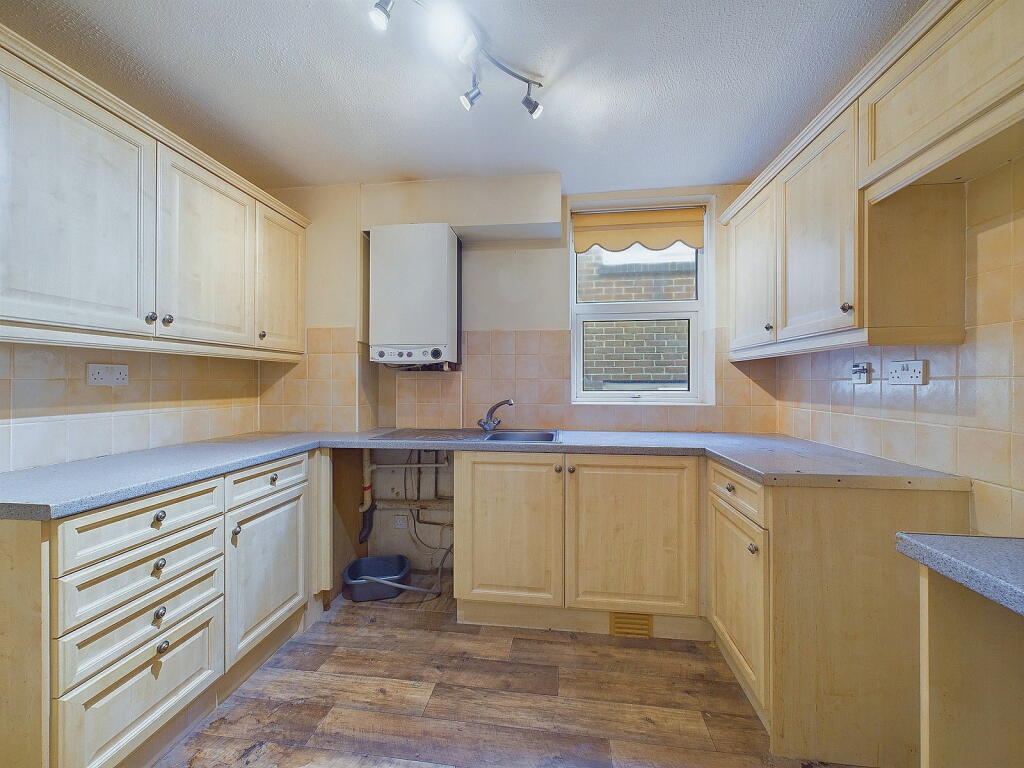 Additional property image - Cardinal Court, Grand Avenue, Worthing, BN11