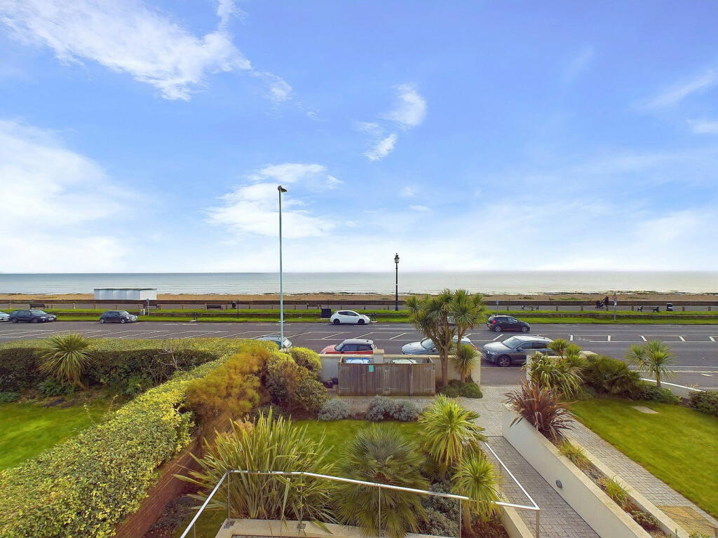 Additional property image - Vista Mare East, 42, West Parade, Worthing, BN11