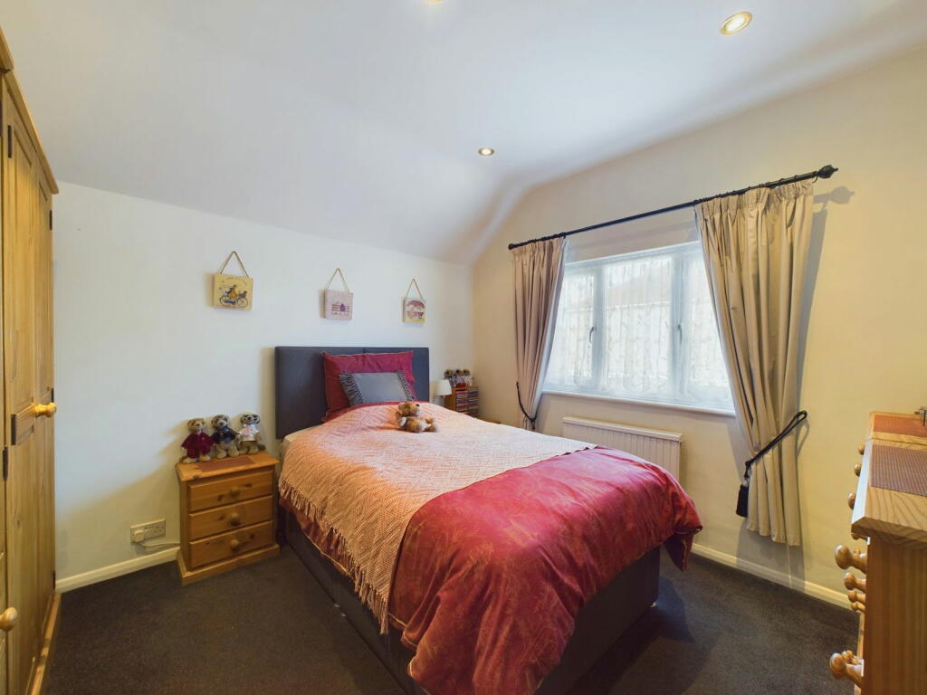 Additional property image - Gerald Road, West Worthing, BN11 5QQ