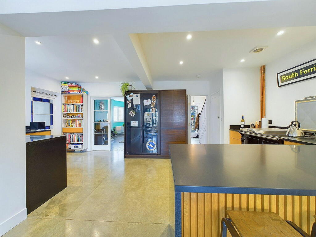 Additional property image - Ferringham Way, Ferring, Worthing, BN12