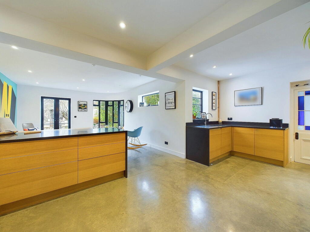 Additional property image - Ferringham Way, Ferring, Worthing, BN12