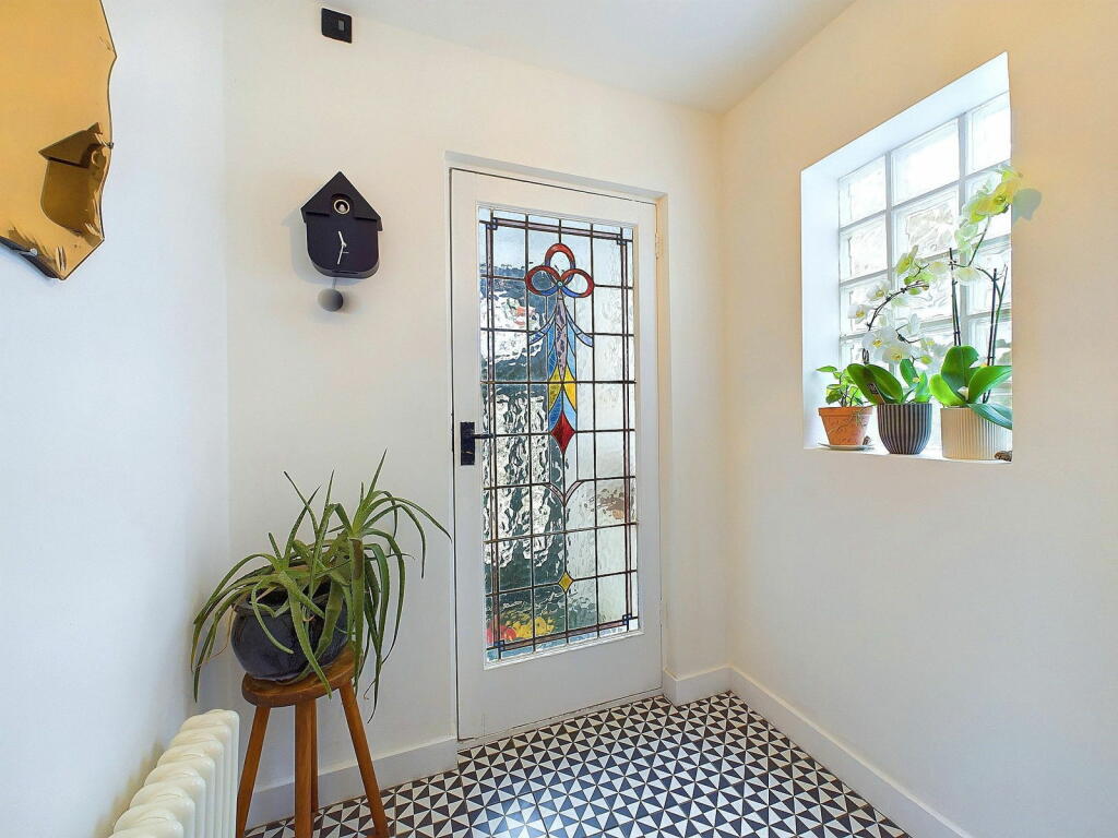 Additional property image - Ferringham Way, Ferring, Worthing, BN12