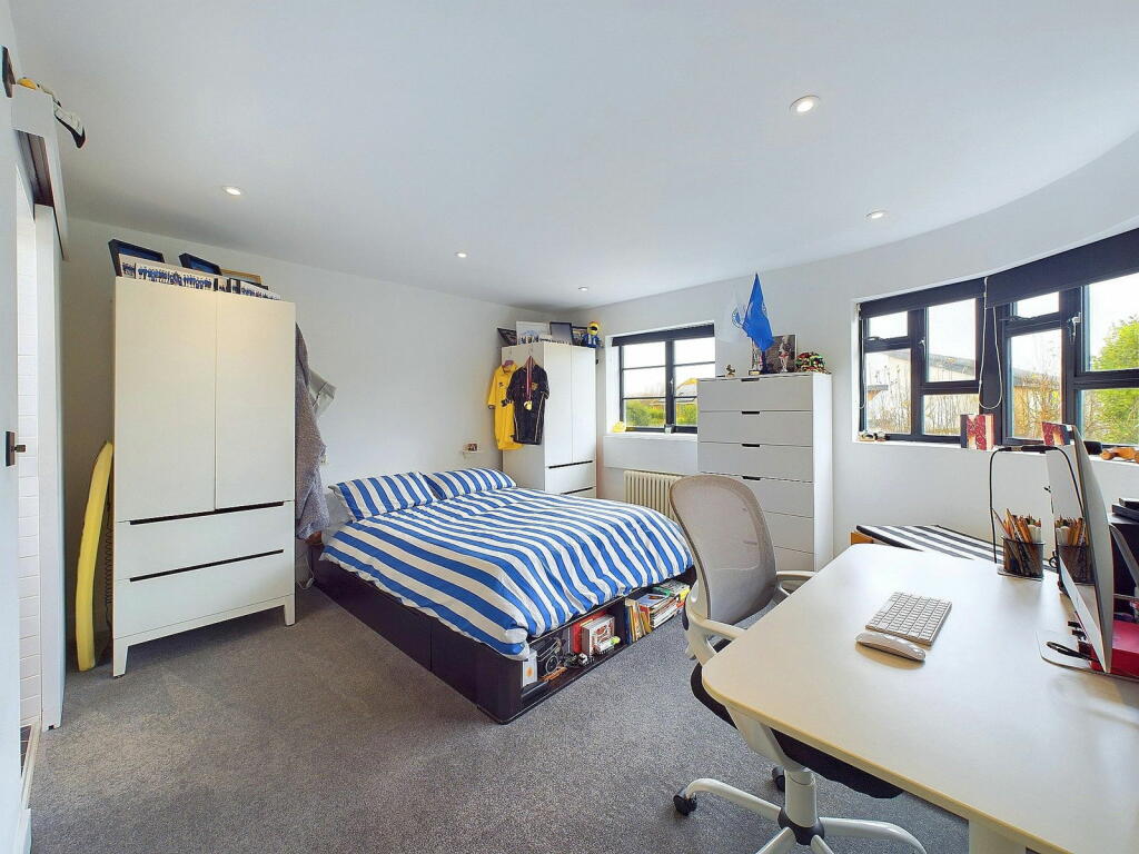 Additional property image - Ferringham Way, Ferring, Worthing, BN12