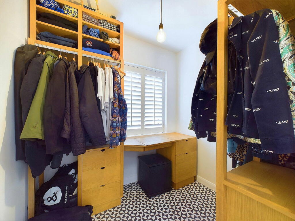 Additional property image - Ferringham Way, Ferring, Worthing, BN12