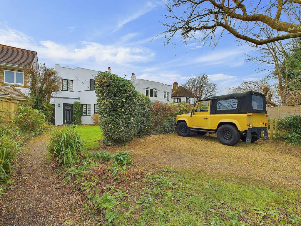 Additional property image - Ferringham Way, Ferring, Worthing, BN12
