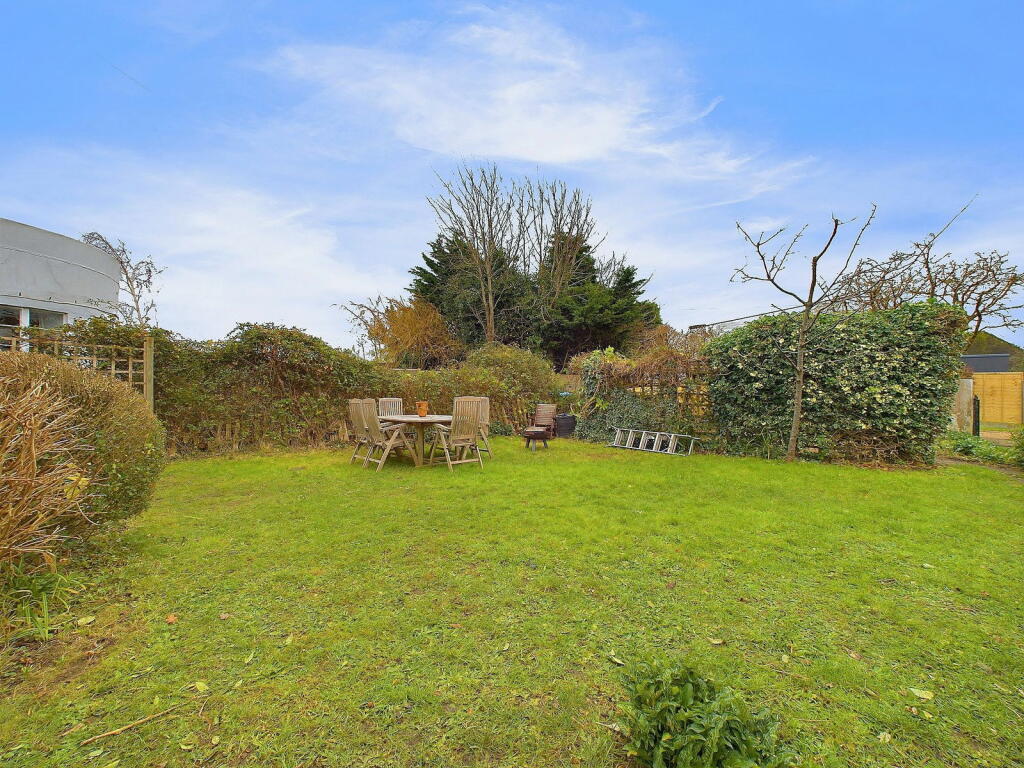 Additional property image - Ferringham Way, Ferring, Worthing, BN12
