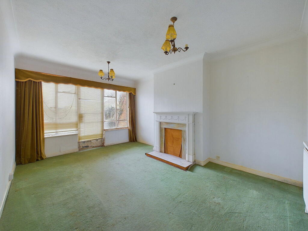 Additional property image - Aglaia Road, Worthing, BN11