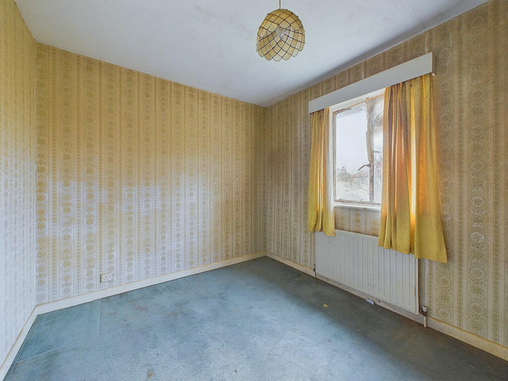 Additional property image - Aglaia Road, Worthing, BN11