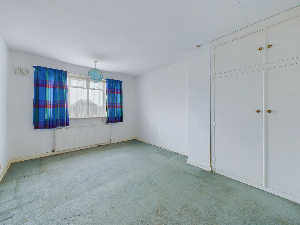 Additional property image - Aglaia Road, Worthing, BN11