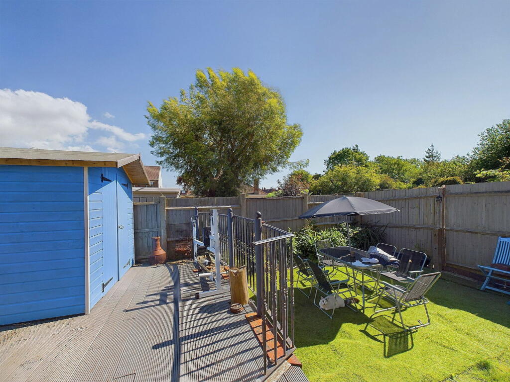 Additional property image - Bruce Avenue, Worthing, BN11