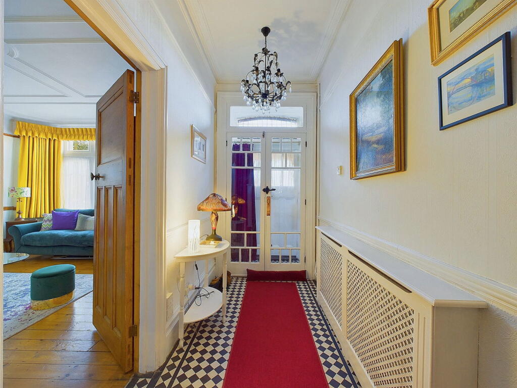 Additional property image - Reigate Road, Worthing, BN11