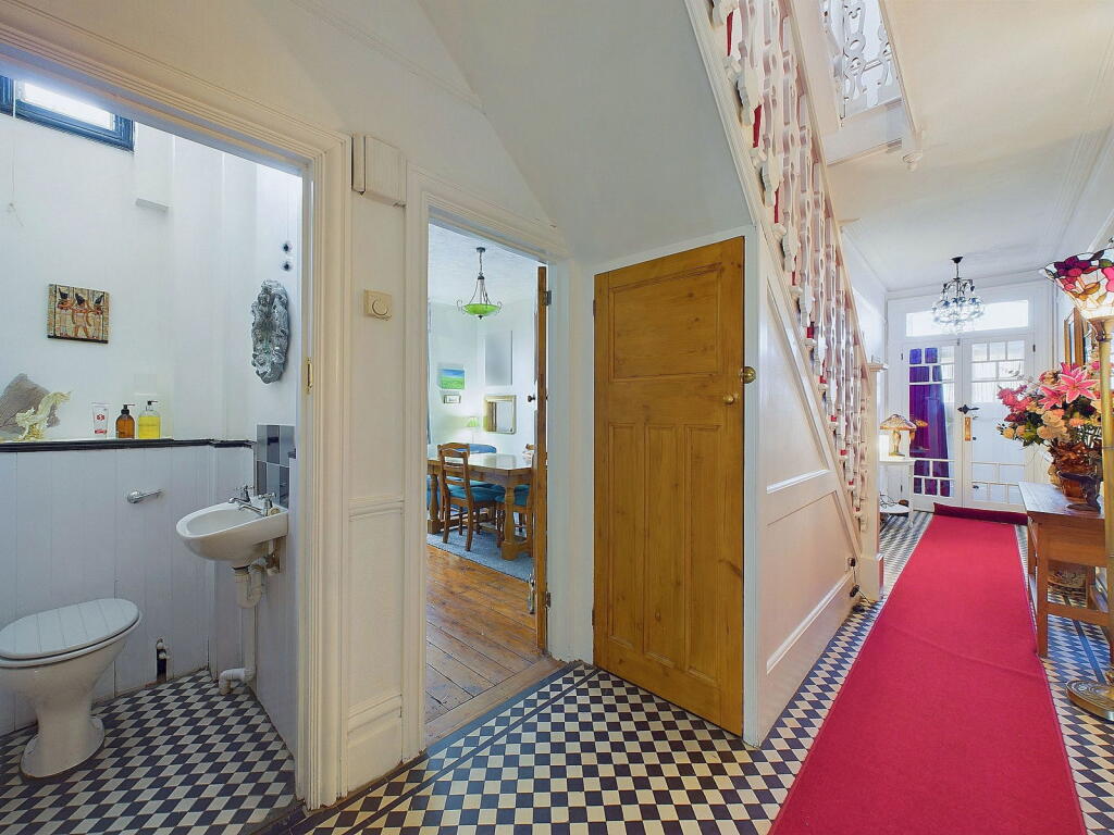 Additional property image - Reigate Road, Worthing, BN11