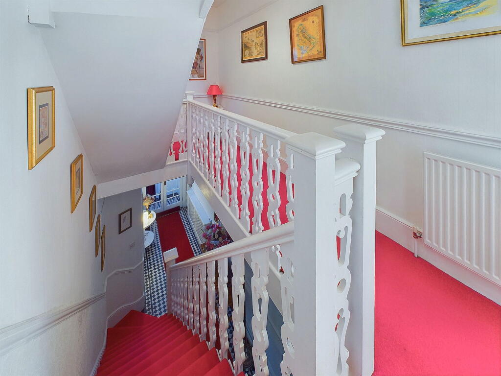 Additional property image - Reigate Road, Worthing, BN11