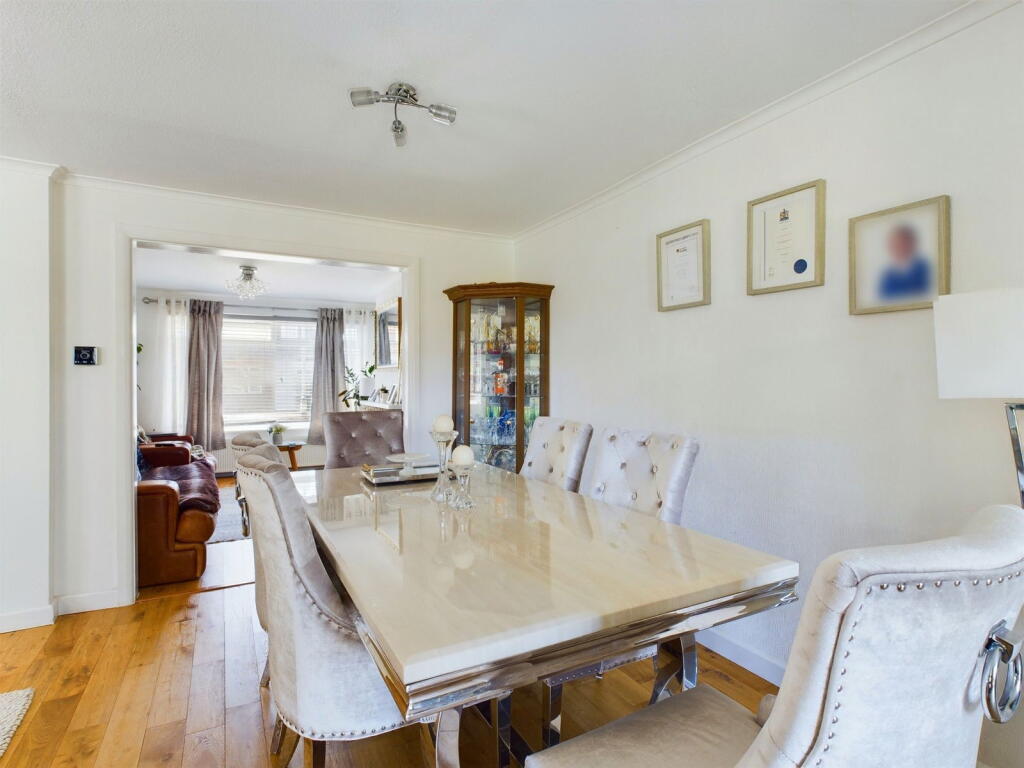 Additional property image - Lincoln Road, Worthing, BN13