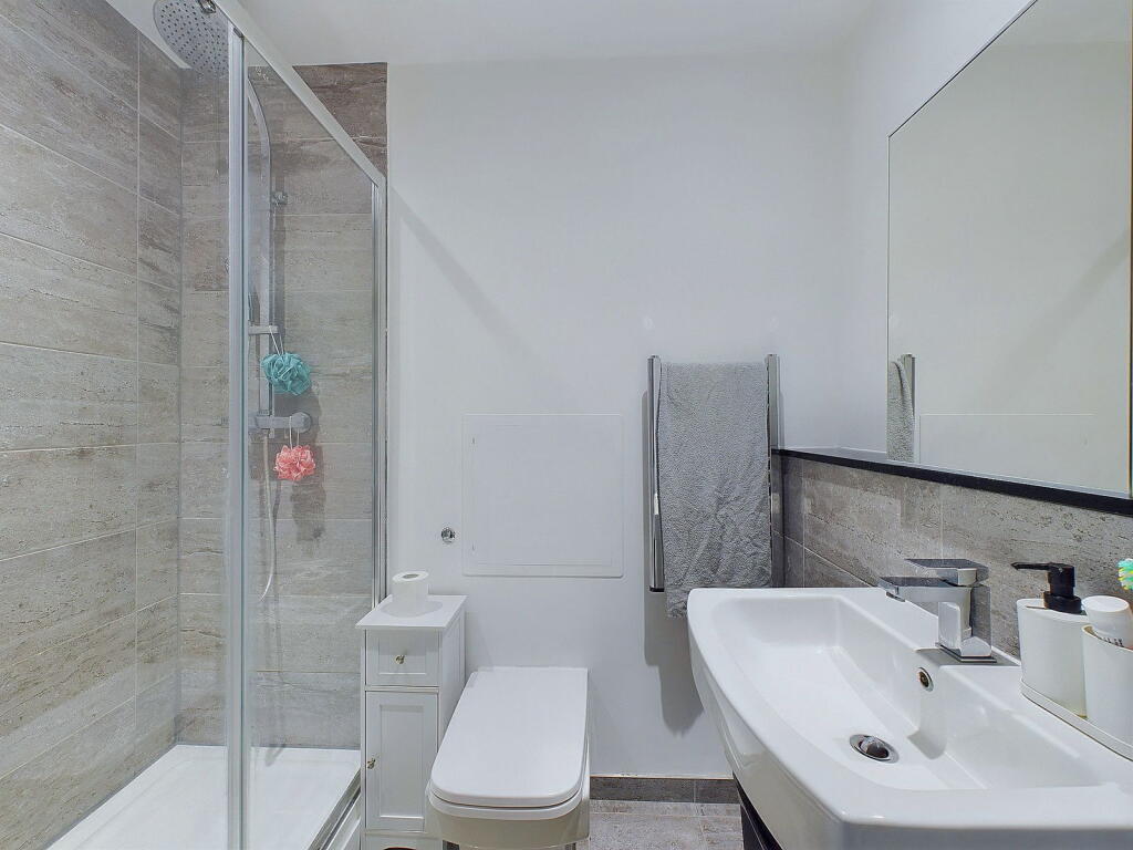Additional property image - Westmoreland House 27 Strand Parade, Goring-by-Sea, BN12