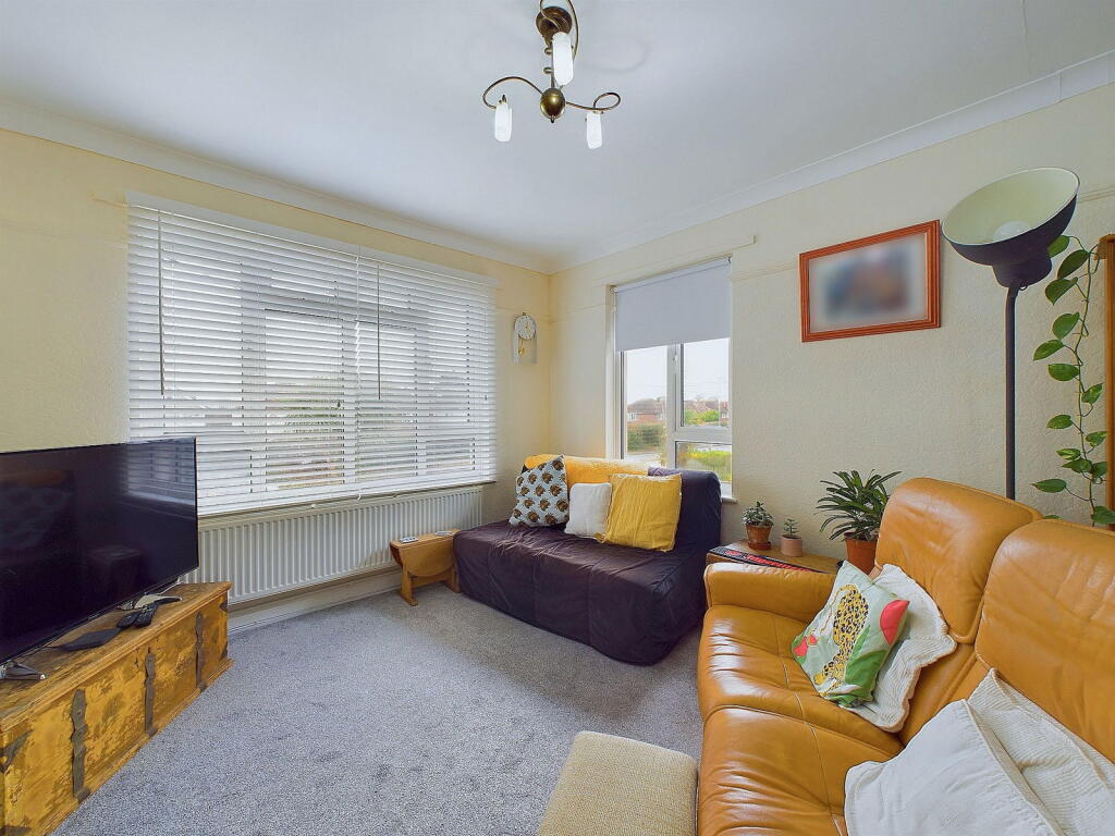 Additional property image - Goring Road, Goring-by-sea, Worthing, BN12