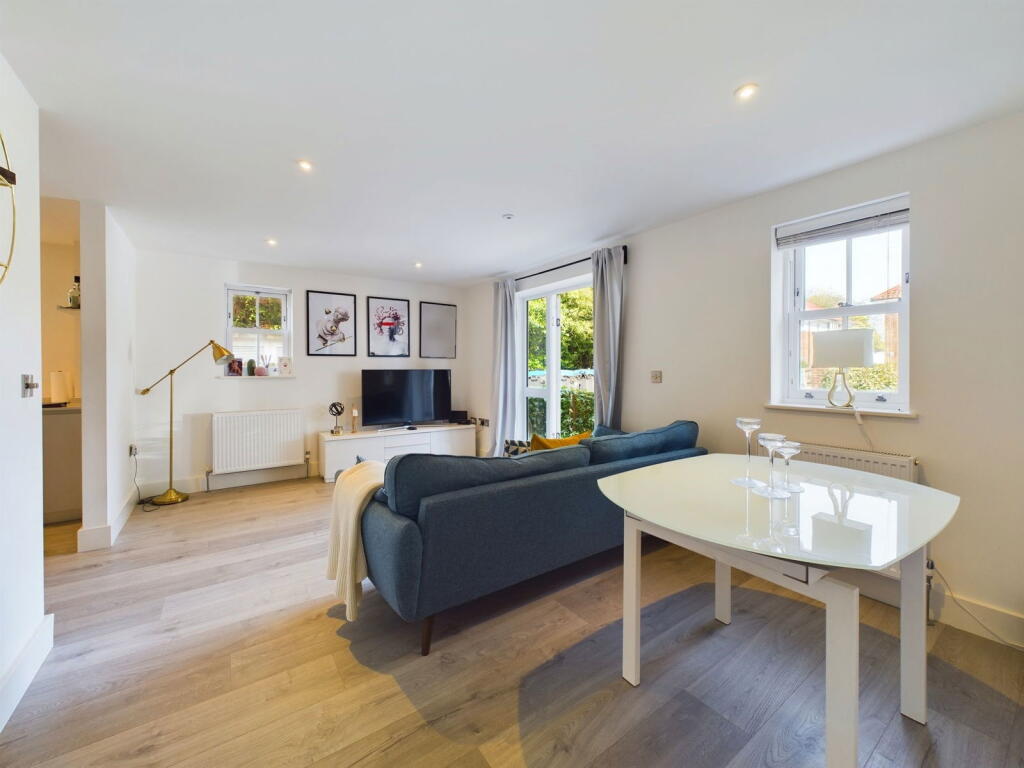 Additional property image - Irene House Parkfield Road, Worthing, BN13
