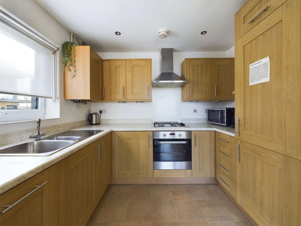 Additional image 8 of Eirene Road, Goring-by-Sea, Worthing, BN12 4FJ