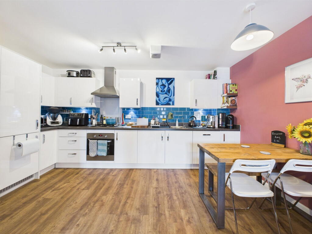 Additional image 5 of Stroudley House, 2, Cambrian Way, BN13