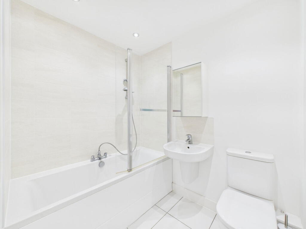 Additional image 9 of Chichester House, 1, The Waterfront, Goring-by-Sea, Worthing, BN12