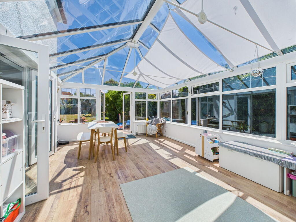 Additional image 15 of Rose Walk, Goring-by-sea, Worthing, BN12 4AT