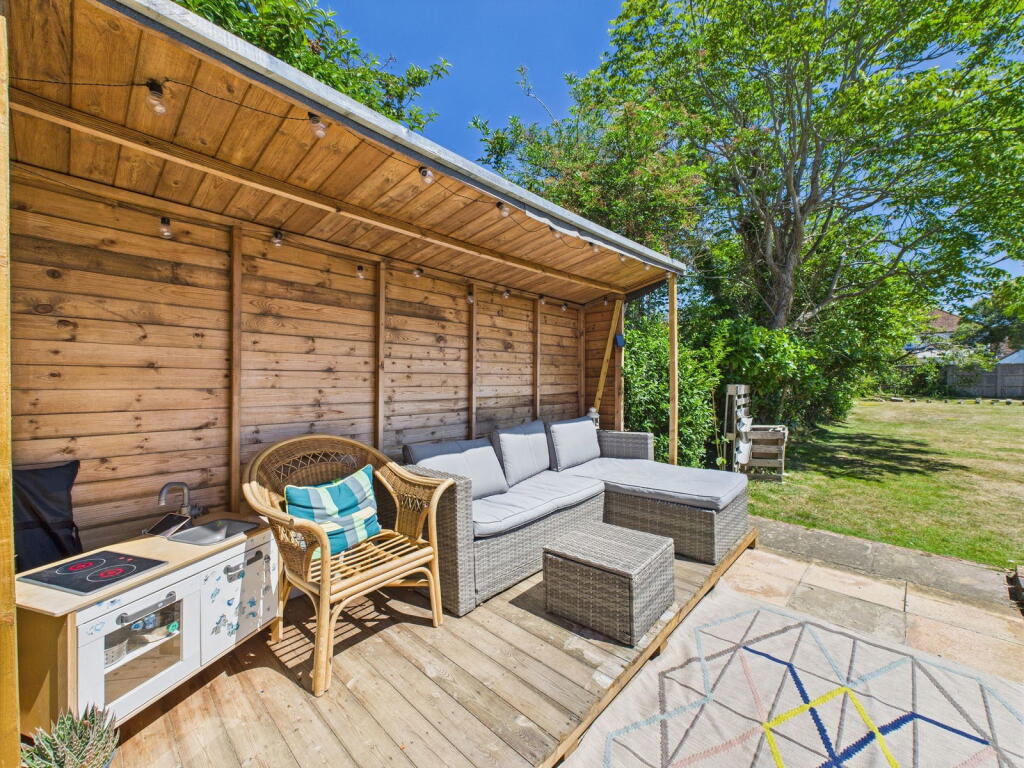 Additional image 27 of Rose Walk, Goring-by-sea, Worthing, BN12 4AT