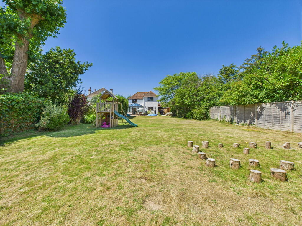 Additional image 29 of Rose Walk, Goring-by-sea, Worthing, BN12 4AT